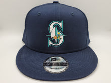 Load image into Gallery viewer, Seattle Sakman Snapback Hat
